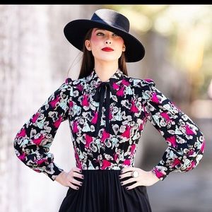 Trashy Diva Girl Friday Blouse in Temptation print BNWT size 12